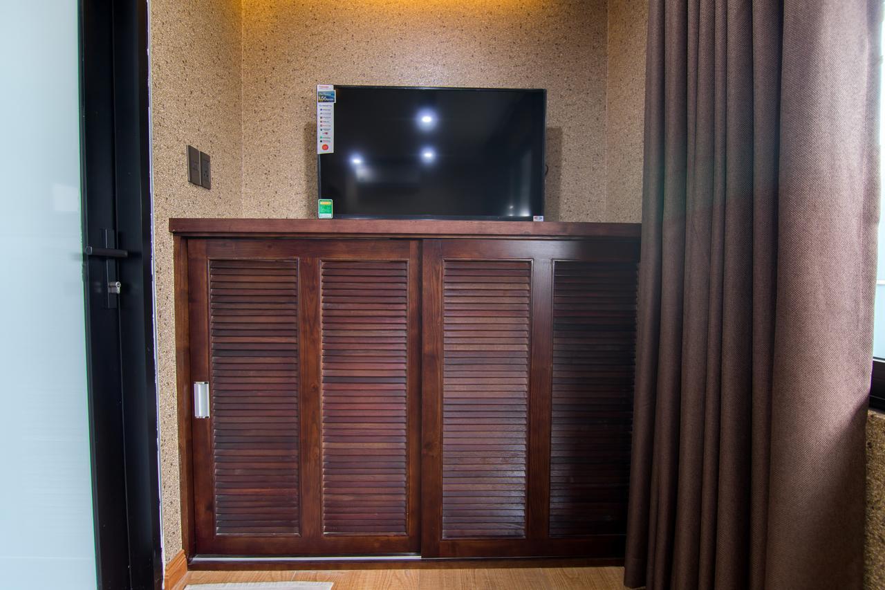 Reddoorz Plus @ Nguyen Trai Street Ho Chi Minh City Exterior photo