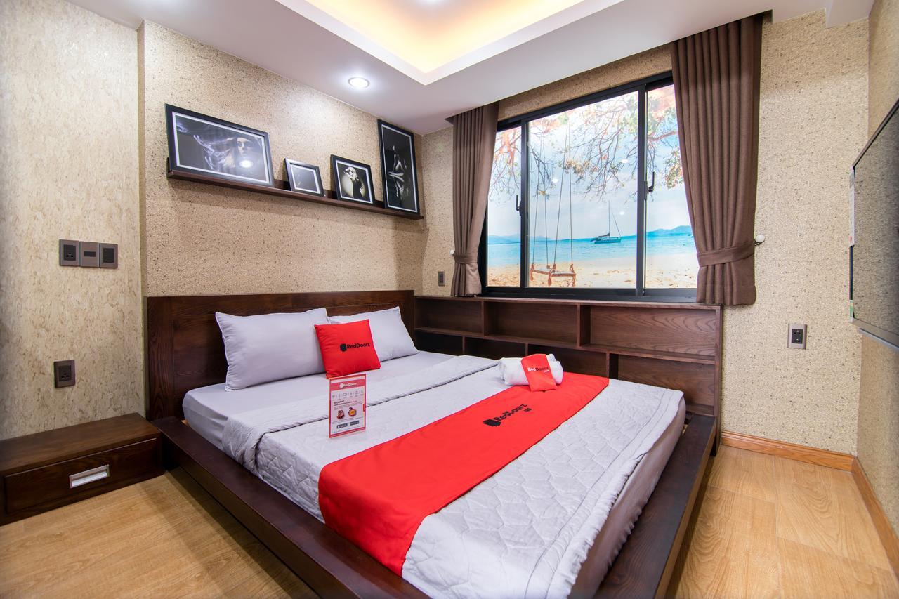 Reddoorz Plus @ Nguyen Trai Street Ho Chi Minh City Exterior photo